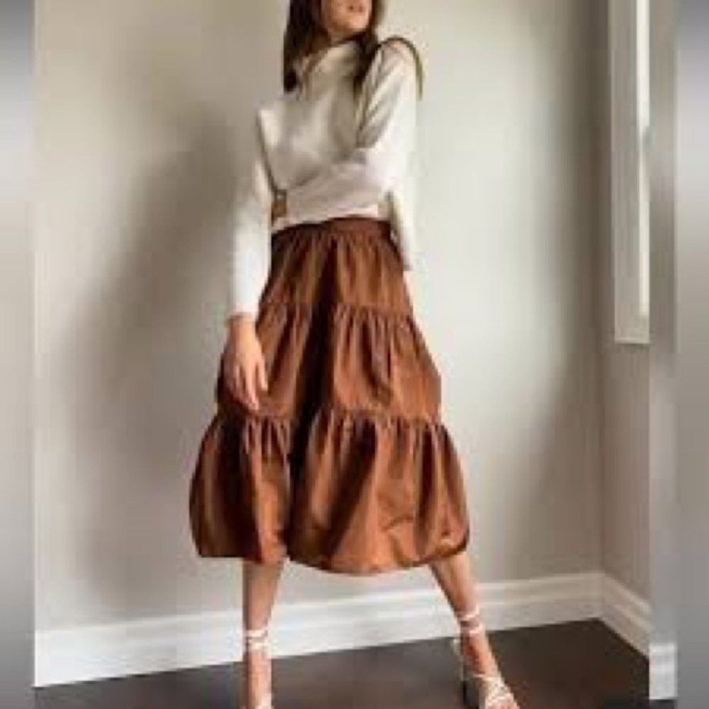Aritzia Wilfred Sedona Tiered Skirt Christmas Holiday